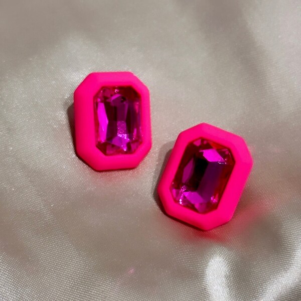 Hot Pink Stud Earrings, Neon Pink Earrings, Oversized Stud Earrings, 80s Earrings Vintage, Chunky Stud Earrings, Geometric Earrings Studs