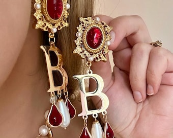 Tudor Earrings, Anne Boleyn Earrings, Red Drop Earrings, B Earrings, Renaissance Earrings, Anne Boleyn Costume, Anne Boleyn Cosplay