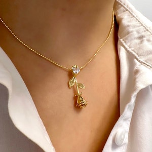 Upside Down Rose Pendant, Rose Flower Necklace Yellow Gold, Gold Rose Flower Pendant, Upside Down Rose Necklace, Valentine&#39;s Necklace