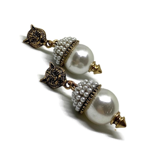 Cat Pearl Earrings, Pearl Cat Earrings, Cat Drop E