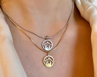 Nativity Scene Necklace, Nativity Pendant, Baby Jesus Necklace, Nativity Necklace, Catholic Christmas Gift, Nativity Scene Gift