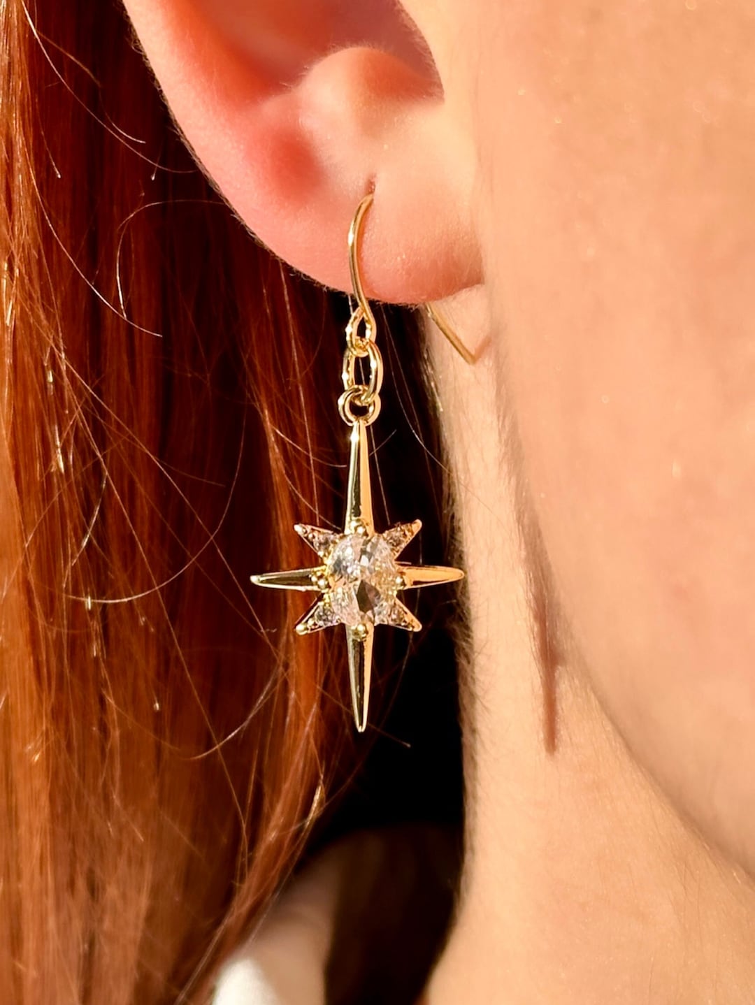 Orecchini Starburst, orecchini North Star, orecchini a stella, gioielli celestiali, orecchini a stella, regalo per lei, orecchini minimalisti, orecchini a stella - Italia