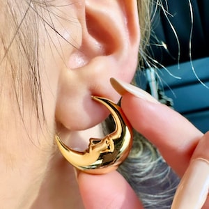 Gold Crescent Hoops, Moon Earrings, Thin Hoop Earrings, Celestial Earrings, Moon Hoop Earrings, Moon Star Earrings, Planet Earrings