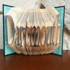Dartmouth - gefaltet Buchkunst - völlig kundengerecht, Uni-Geschenk