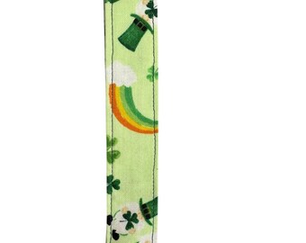 Llavero de pulsera con gnomo del Día de San Patricio