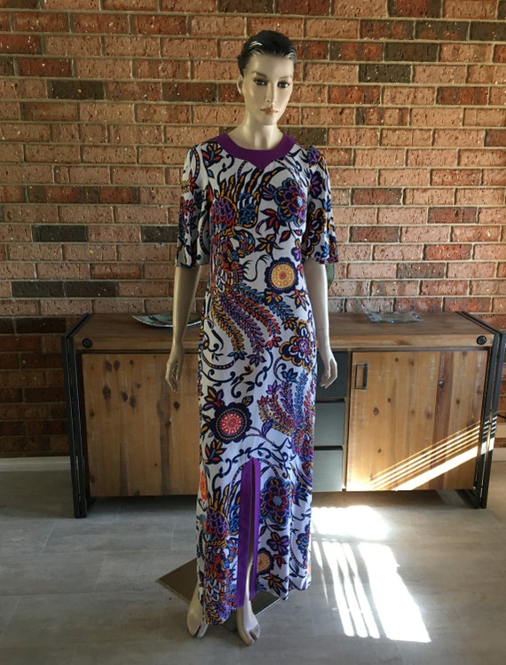 Vintage 1960s Psychadelic Floral Maxi Dress Caftan
