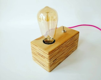 Design plywood cube lamp. Vintage edison led bulb with toggle switch. wood lamp. Trendy table lamp. Gift item
