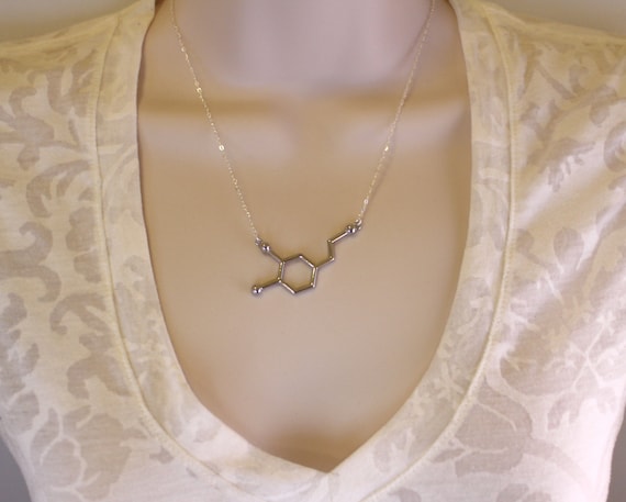 Dopamine molecuul hanger in 925 sterling zilver met roségoud Dopamine molecuul hanger in 925 sterling zilver met roségoud