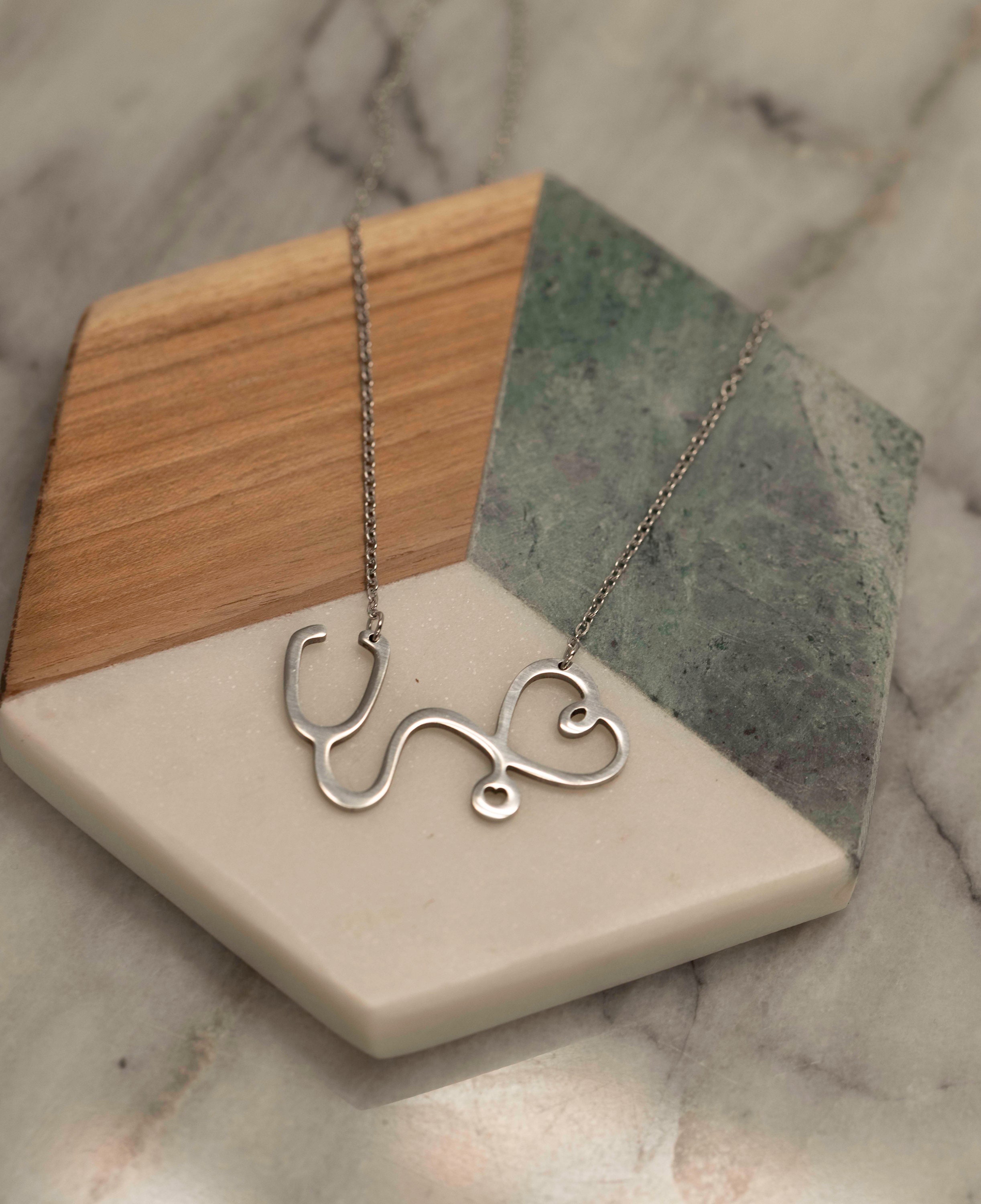 Stetoscopio A Forma Di Cuore - Immagini vettoriali stock e altre immagini di Stetoscopio