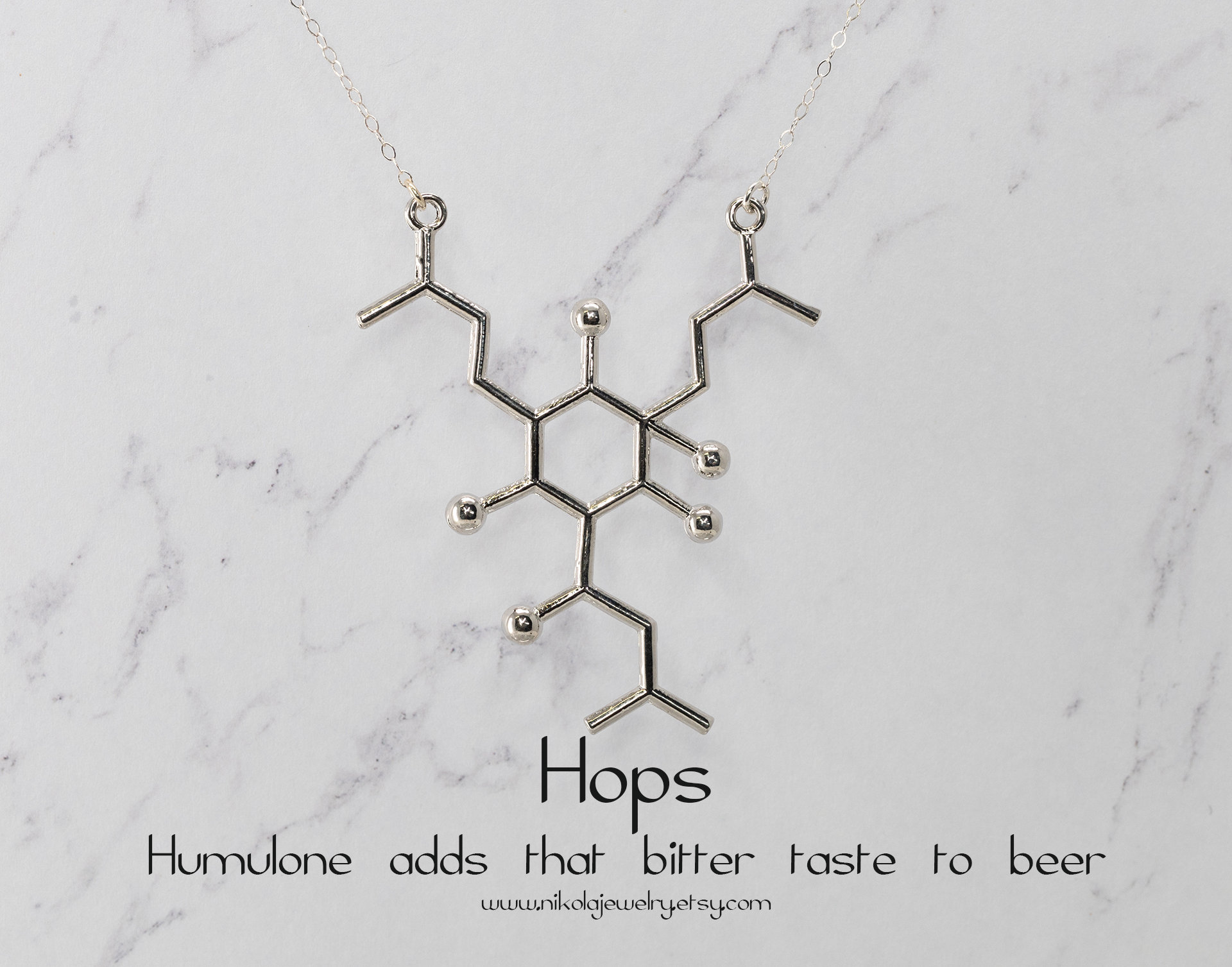 Collana Con Molecola Di Dopamina TEAMER – Ciondolo Scientifico In Acciaio Inox 316L – Catena Regolabile 45+5 Cm – Regalo Per Chimici E Scienziati