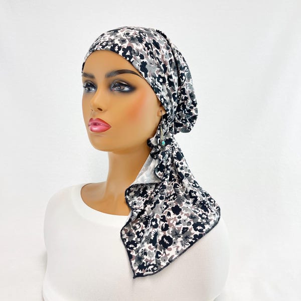 Pre Tied Chemo Head Scarf~Women's Cancer Scarves~Chemo Hats~Caps~Turbans~Chemo Gifts~Boho Brushed Black Petunia Floral Knit Scarf#2238