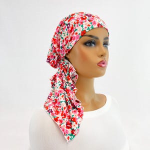 Voorgeknoopte chemohoofddoek ~ kankersjaals vrouwen ~ chemomutsen ~ petten ~ tulbanden ~ chemocadeaus ~ boho geborsteld helderroze petunia bloemengebreide sjaal #2239