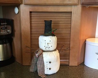 Primitive stacked snowman/Christmas decor