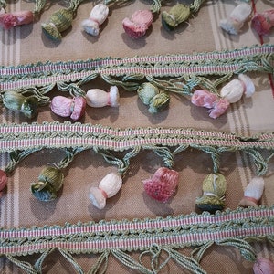 French Vintage Cream / Pink / Green Pastel Cotton Blend Tassel Passementerie Trim A174