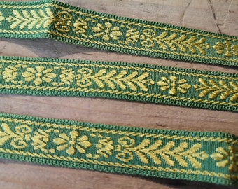 French Vintage Green / Gold Viscose 5/8" Woven Trim A203