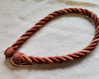 Embrasses pour rideaux en corde de passementerie vintage française panachée rouge/marron (A491)
