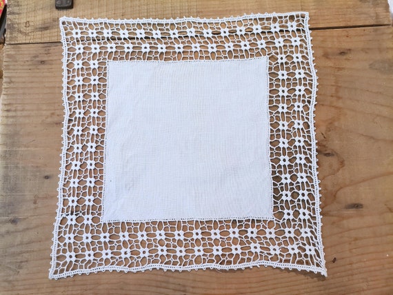 French Antique White Hand Made Lace Edged Linen H… - image 4
