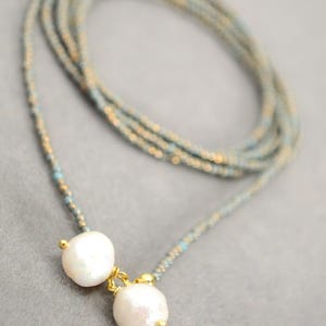 Colar Lariat Antigo com Pérolas em Jade – Colar Envolvente com Detalhes em Ouro, Elegante Colar Longo em Y para Mulheres, 120 cm - 47"