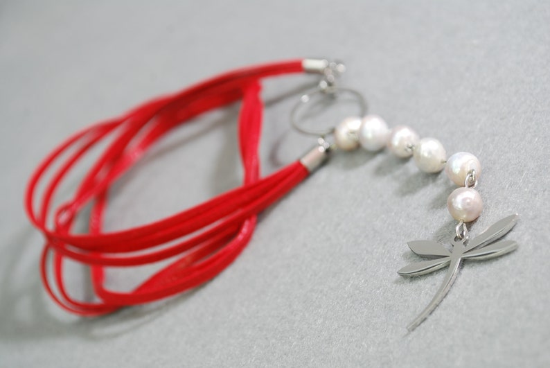 Freshwater pearl & red leather cord necklace, lightweight dragonfly necklace, stainless steel, retry vintage style, Estibela, 48cm 19' 