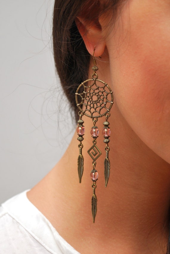 To dream of shop selling jewelry