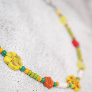 Bright colorful y2k choker, yellow green red flower necklace, trend beaded necklace, 39,5cm 15.5 chic style image 6