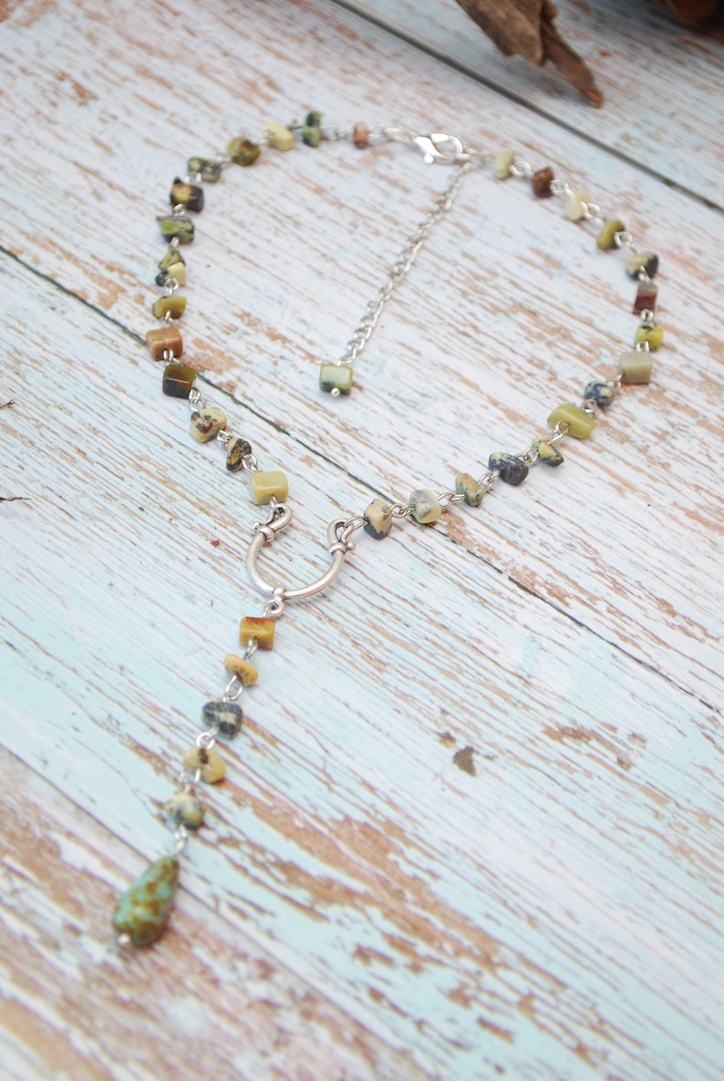 Delicate Gemstone Choker, Lariat necklace, serpentine stone irregular beaded choker, Summer Spring Outfit image 10