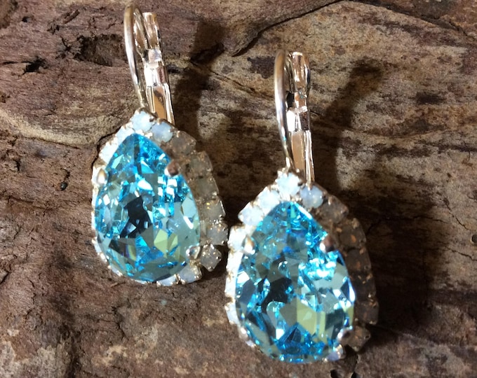 Earrings, Swarovski Sky Blue Crystal earrings, Swarovski, Crystal, Crystal Jewelry, Bling Jewelry, Swarovski Jewelry