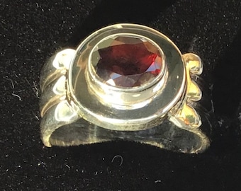 Ring, Garnet Ring,Faceted Garnet, Sterling Garnet Ring, Garnet Birthstone