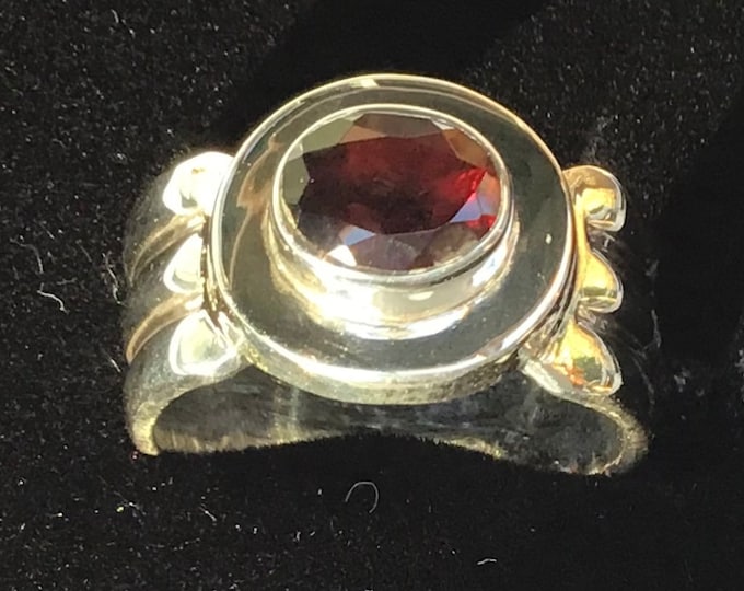 Ring, Garnet Ring,Faceted Garnet, Sterling Garnet Ring, Garnet Birthstone