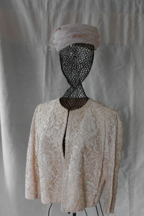 Vintage cream colored embroidered textured ribbon… - image 4