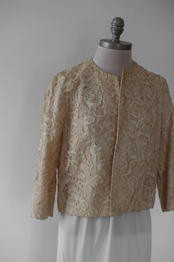 Vintage cream colored embroidered textured ribbon… - image 3