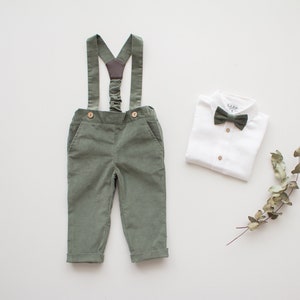 Baby Jungen Taufkleidung, Taufoutfit, Taufhose, Trägerhose Cordhose mit Hosenträger pants + bow tie