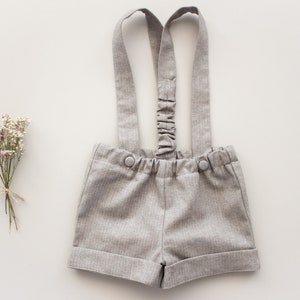 Verkoop gr. 62 Trouwoutfit voor babyjongen, doopoutfit, koersbroek, katoenen broek (biologisch), dooppak - bruine korte broek met bretels
