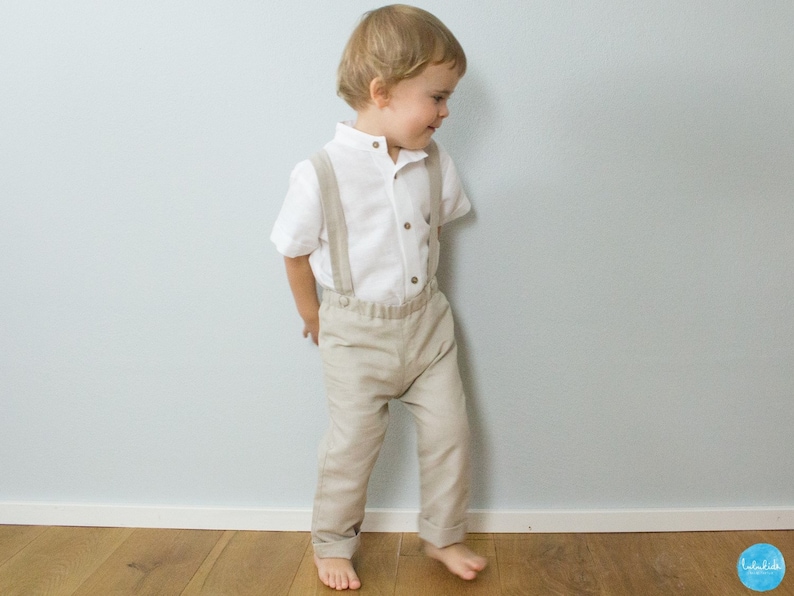 Costume de baptême bébé garçon, vêtements de baptême en lin, tenue de baptême, pantalon de baptême, costume porteur d'anneau pantalon en lin vert fumée avec bretelles pants