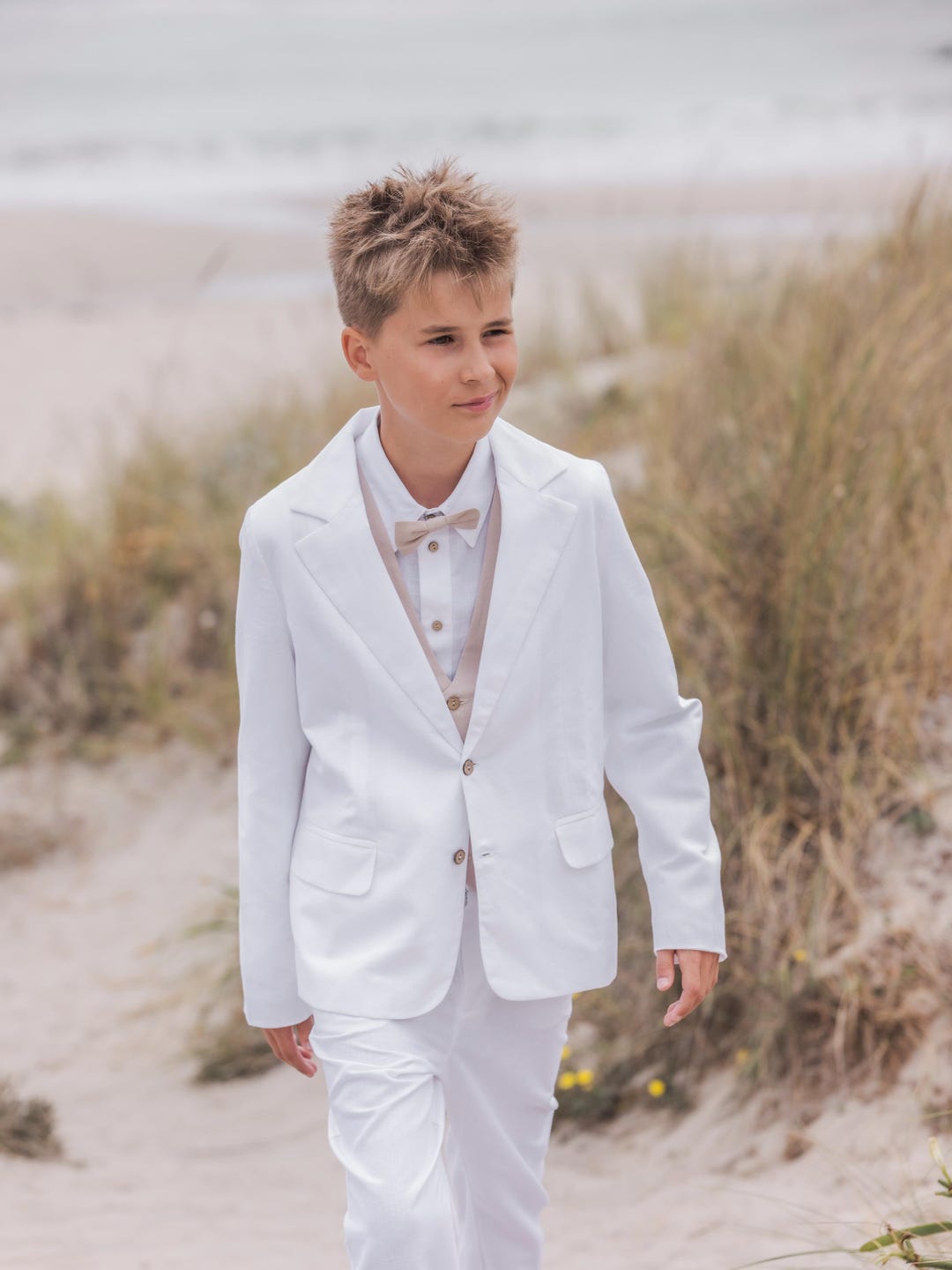 Weihnachtsblazer Für Jungen – Slim Fit Sakko Mit Weihnachtsmotiven | Für Festtage, Party & Urlaub | Größen 4-14 Jahre | Aus Weichem Polyester