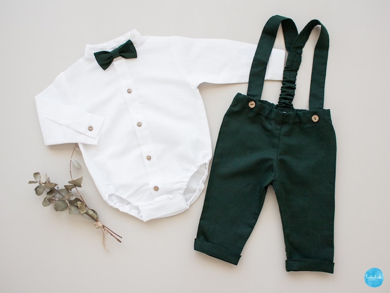 Vêtements de baptême Tenue de baptême garçon Costume de baptême bébé Costume porteur d'anneau Salopette Page Boy Outfit Costume enfant pantalon en lin beige avec bretelles pt+bodysuit+bow tie