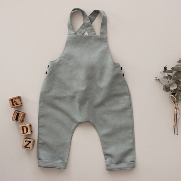 Baby Jungen Taufhose, Taufoutfit - Leinen Latzhose, Spieler