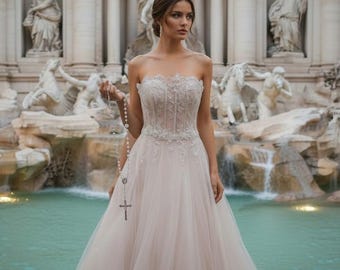 Vintage Paola D'Orofino ball gown in blush with silver and pearls beading - Size 10