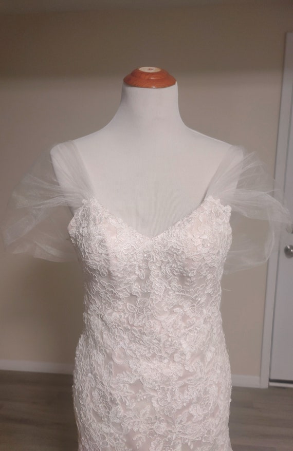 Vintage Stella York Fit and Flare Lace Gown - Size