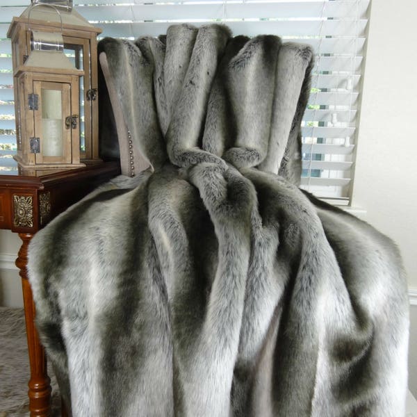 Gray Chinchilla Faux Fur Throw - Exotic Gray Chinchilla Faux Fur Throw Blanket & Bedspread - Gray Silver Chinchilla Fur Blanket - 16430