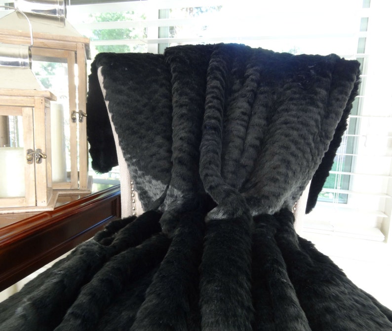 Black Fur Throw Black Mink Faux Fur Blanket Tissavel Black Etsy