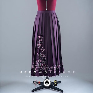 Yuna Floral Embroidered Skirt
