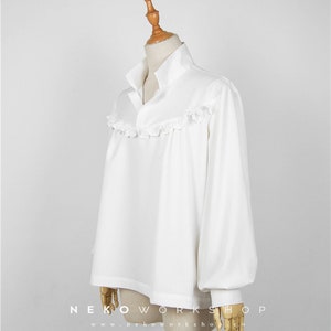 White Medieval Shirt image 3