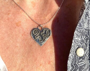 Sterling hart hanger ketting, ambachtelijk gemaakte sieraden, hart ketting, handgemaakt zilveren hart, beste vriend geschenken, hart hangers, hart sieraden
