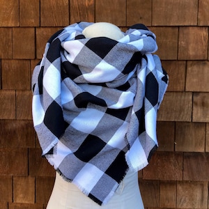 Buffalo Plaid Blanket Scarf, Tartan Plaid Blanket Scarf, Wrap Scarf, Black and White Buffalo Plaid Fringe Scarf Shawl