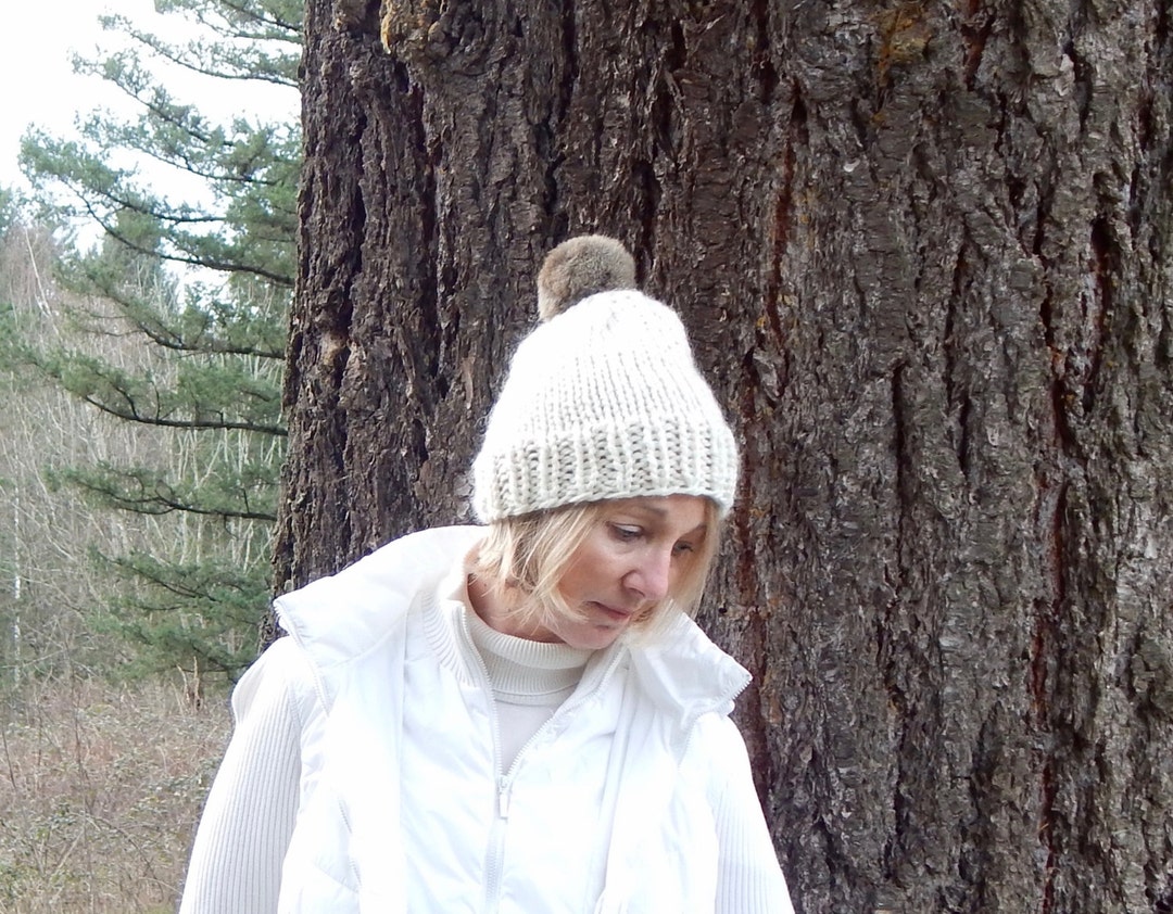Knit Slouchy Alpaca Hat With Fur Pom Pom in Cream - Etsy display picture 3