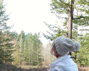 Knit Slouchy Pom Pom Hat in Wheat