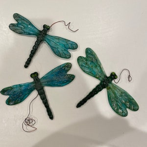 6&quot; glass Dragonfly suncatcher ornament, bug garden stake,blue Iridescent color, Unique Display,Decorative, Garden Decor,  Wedding Present