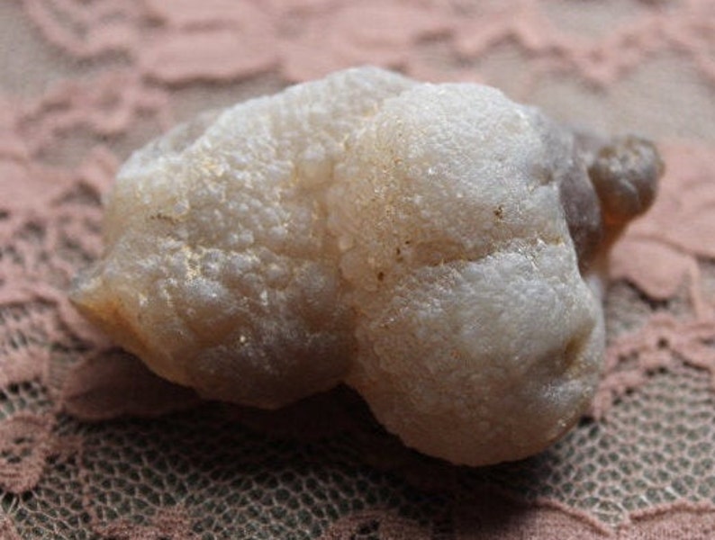 Chalcedony Nodule Botryoidal Chalcedony Crystal Witches - Etsy