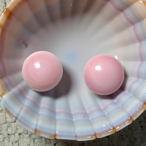 Pink Queen Conch Shell 8mm Gemstone Stud Earrings with Sterling Silver